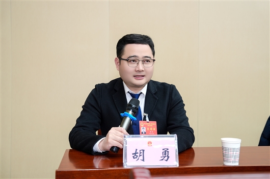 “两会”声音 | 立足岗位着眼全局，积极建言献策